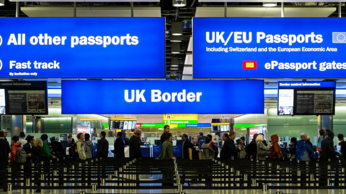 La frontera de l’aeroport de Heathrow.