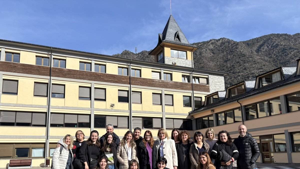 Els participants, ahir.