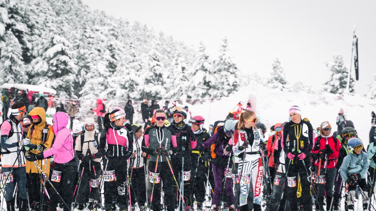 Centenars de participants a la vuitena edició de l'Skimo femení