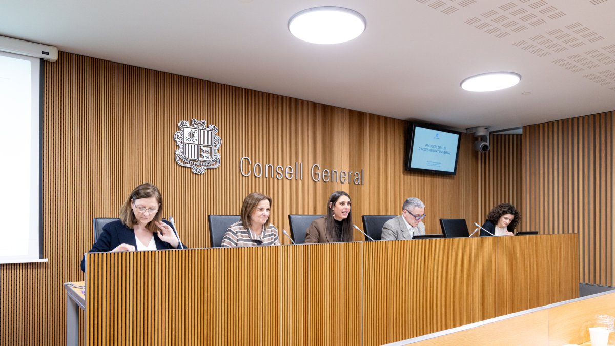 La presentació de la llei, ahir al Consell.