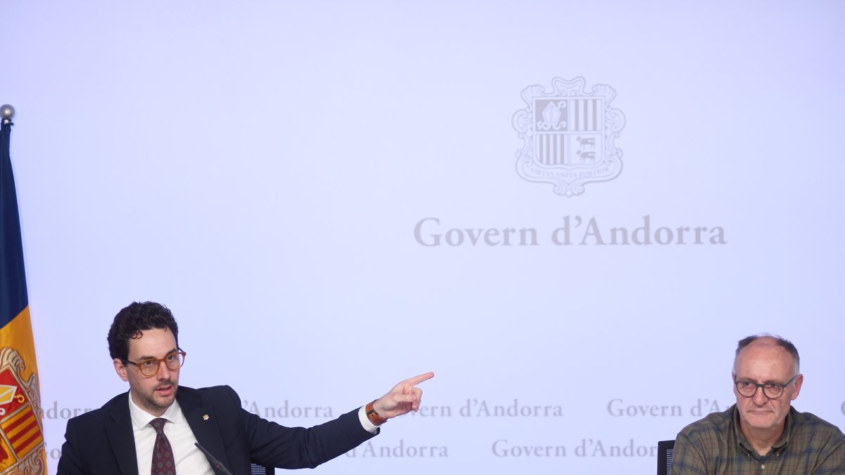 El ministre amb Josep Casals, director del departament d’Agricultura.