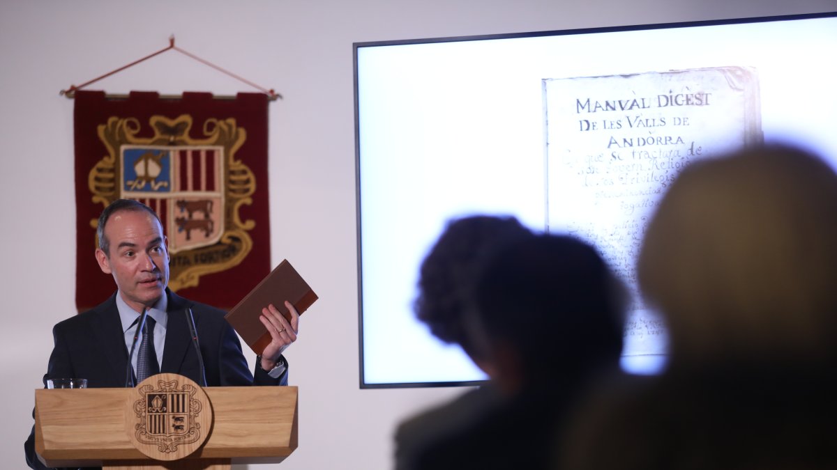 Entrega del Manuel Digest