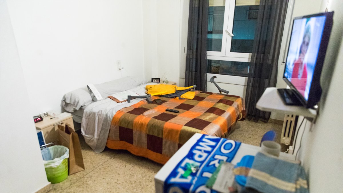 L’habitació que ocupava el treballador després de l’esclat del cas.