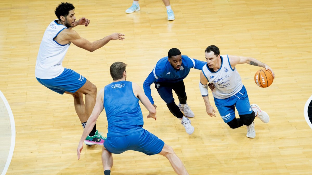 El MoraBanc, en un dels darrers entrenaments de la setmana.