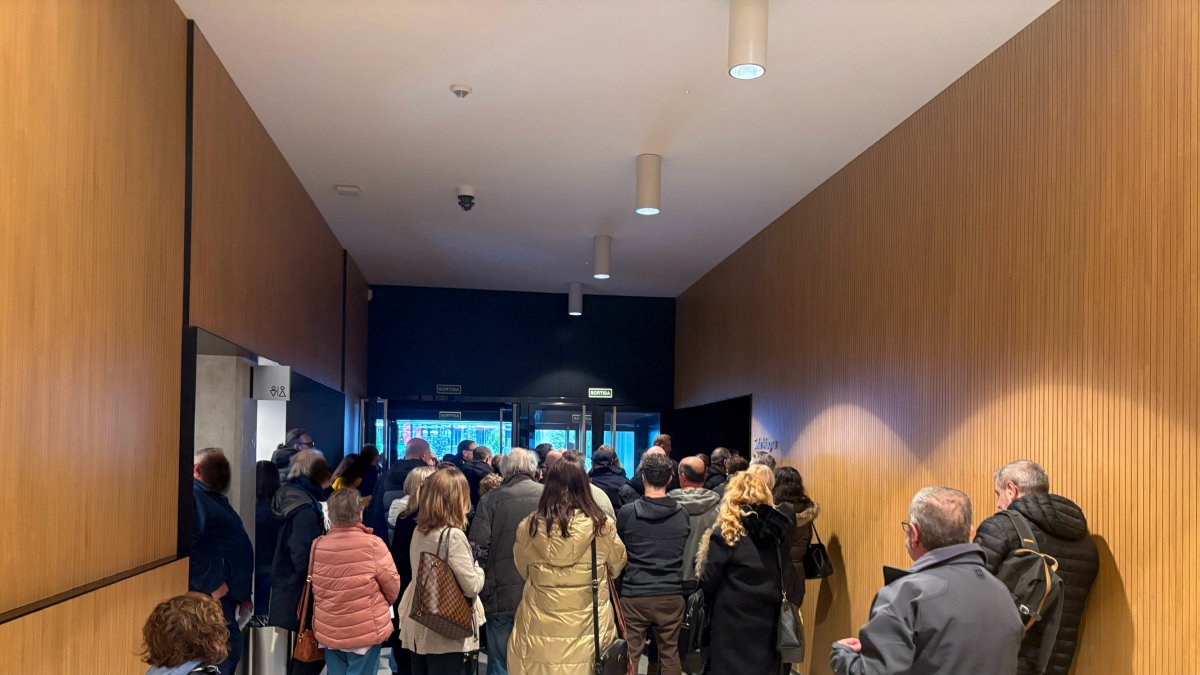 Els 116 creditors que van assistir a l’assemblea.