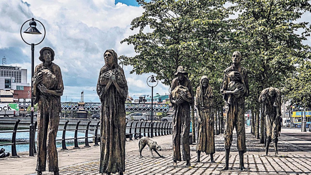 Escultures en memòria de la Gran Fam d’Irlanda, a Dublín