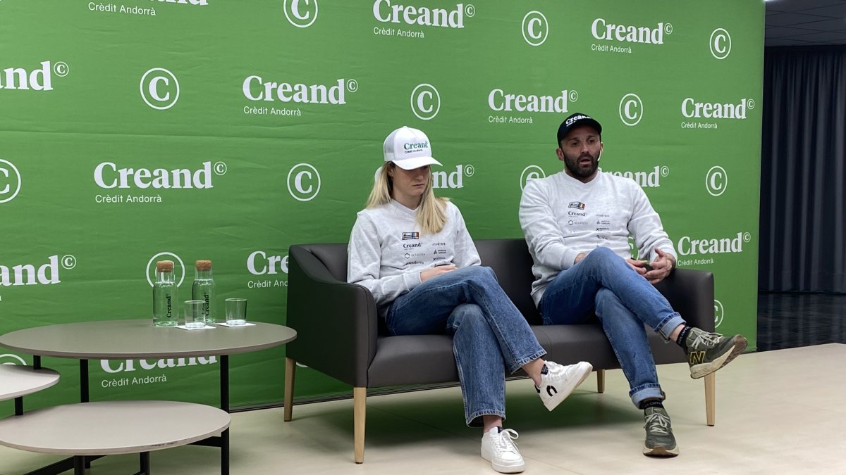 Gina del Rio i Marc Puigsubirà a la seu de Creand