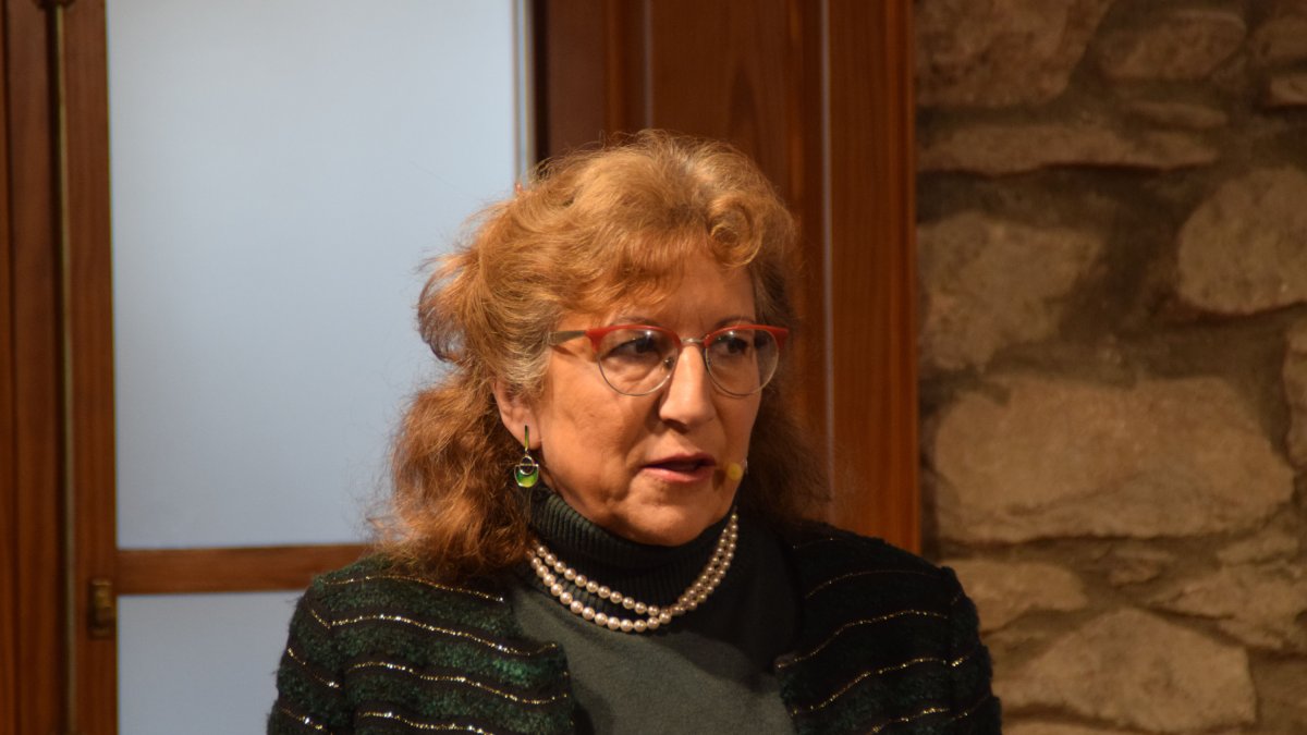 La catedràtica de física de l'atmosfera en el Departament de Física aplicada a la Universitat de Barcelona i Doctora en Ciències Físiques de la Universitat de Barcelona, Maria del Carmen Llasat