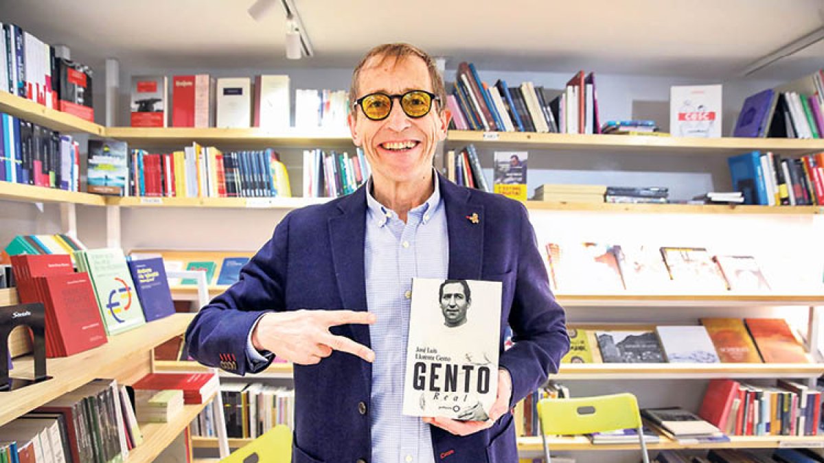 José Luis ‘Jou’ Llorente va presentar el llibre, ‘Gento Real’, a Andorra.