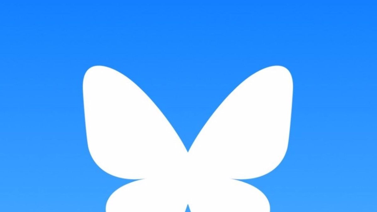 Bluesky redissenya la cerca i afegeix les reaccions en els missatges directes