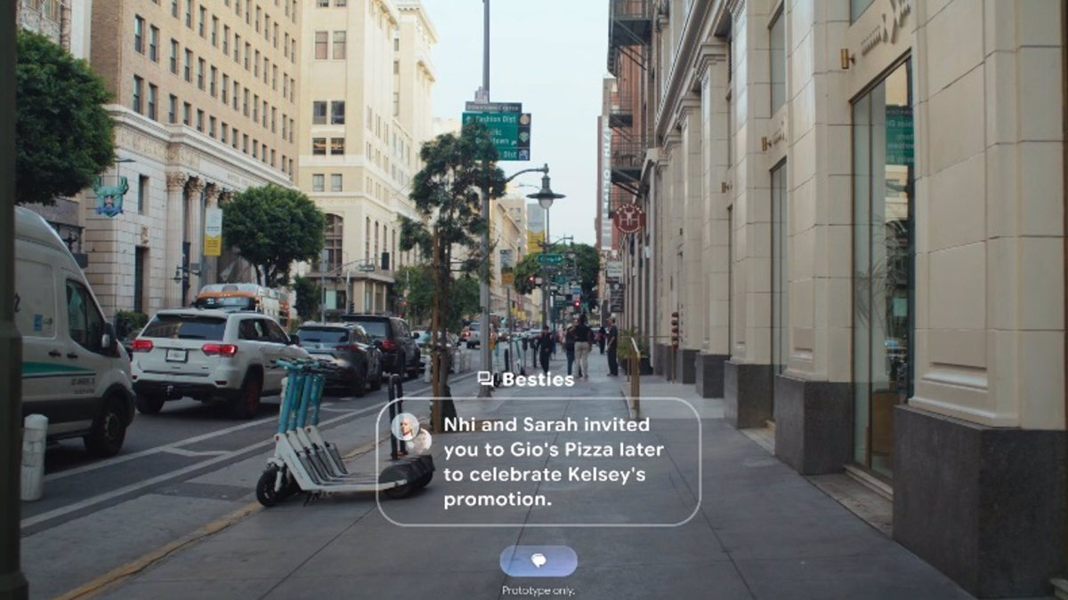 Google mostra el prototip de les seves ulleres de realitat augmentada, que es connecten al mòbil