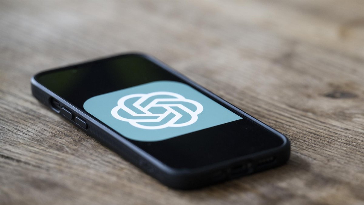 ChatGPT millora les seves capacitats de memòria i podrà recordar converses anteriors