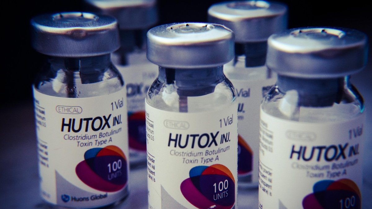 L'ús de bòtox és eficaç en el tractament d'alguns trastorns de la veu.