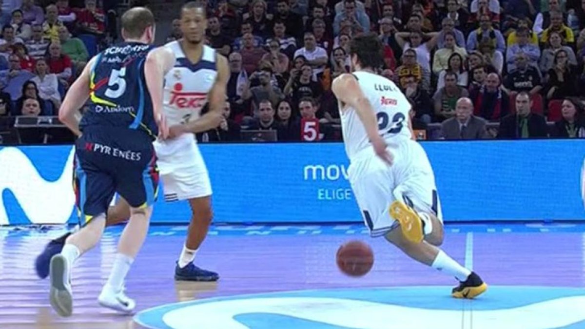 El ‘campo atrás’ de Sergi Llull el 2017.
