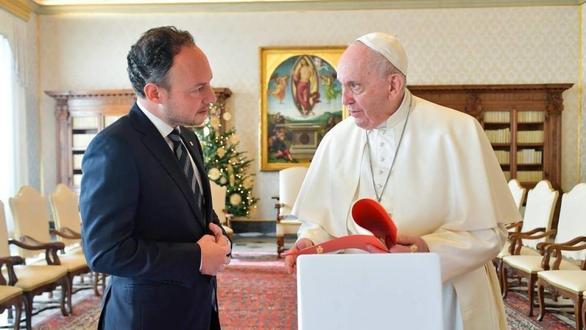 Xavier Espot durant una trobada amb el Papa Francesc.