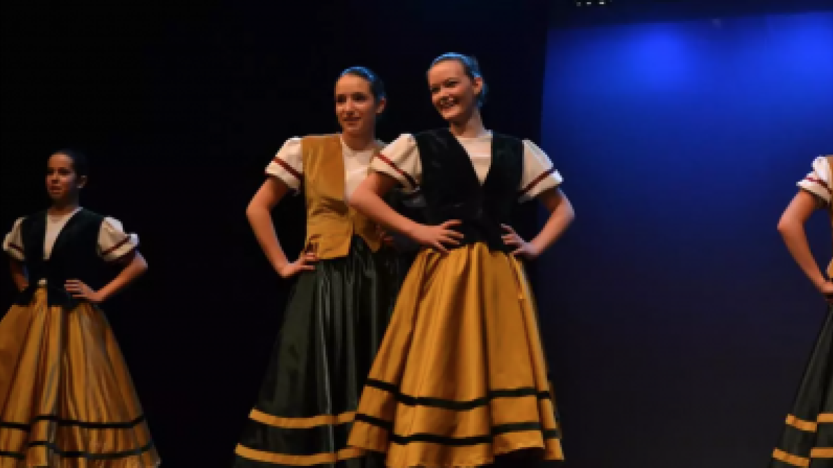 Una actuació de l'esbart dansaire d'Andorra la Vella.