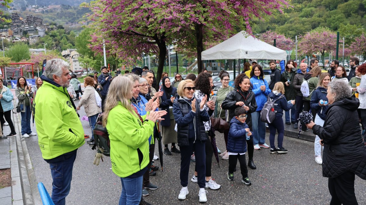 La marxa marc G. G. venç la pluja
