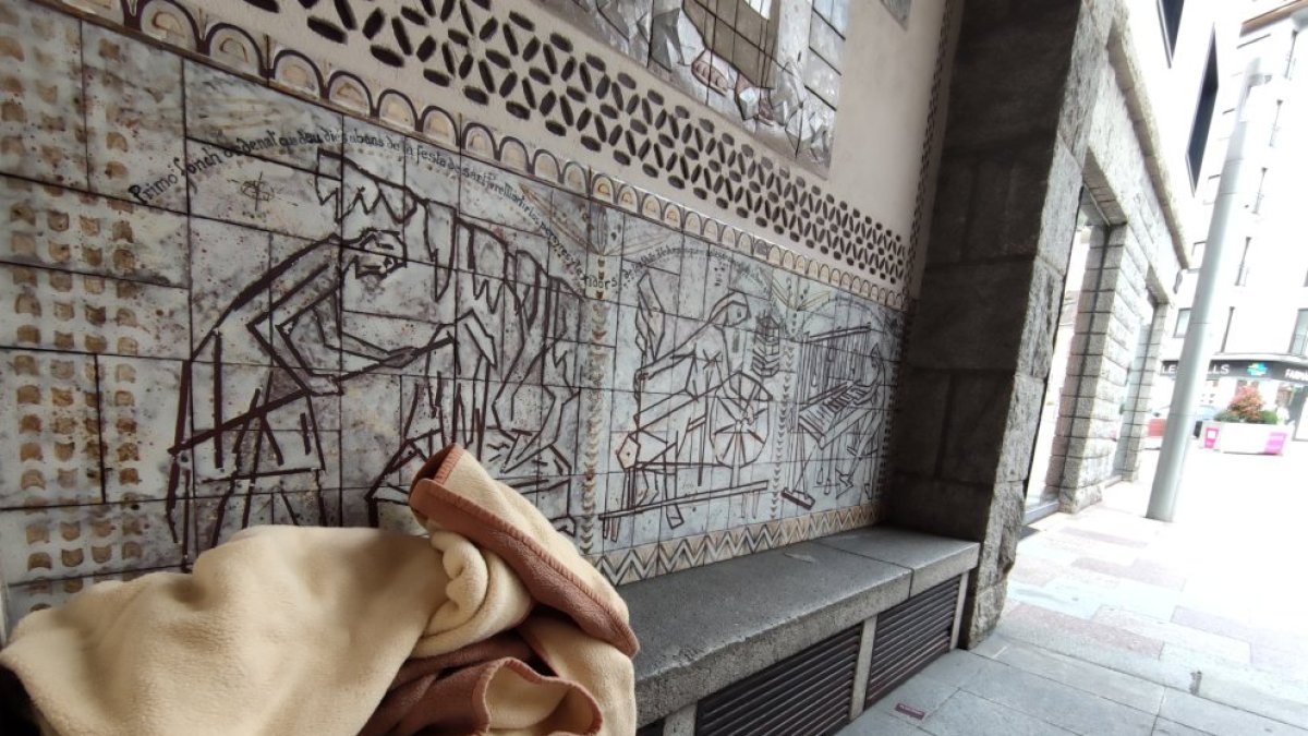 La manta que feia servir l’home.