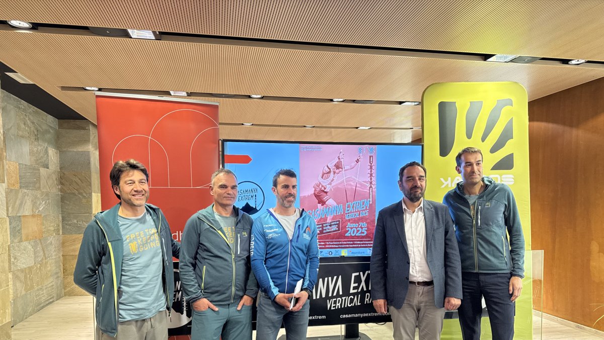 Un moment de la presentació de la Casamanya Extrem Vertical Race 2025.