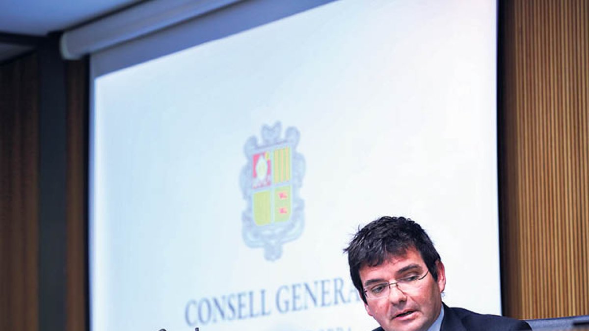 El Raonador del Ciutadà, Xavier Cañada, durant la compareixença.
