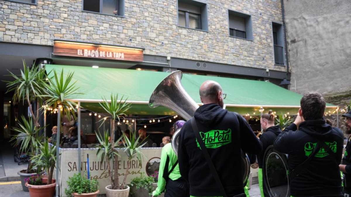 La xaranga que va amenitzar la ruta.