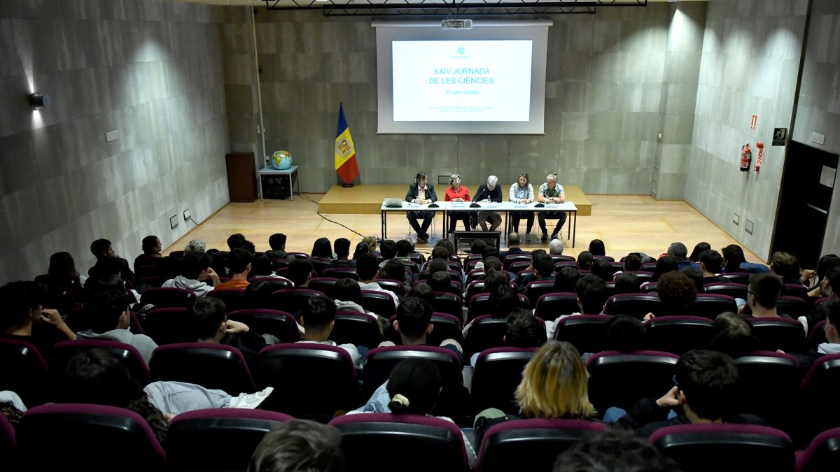 La XXIV Jornada de les ciències