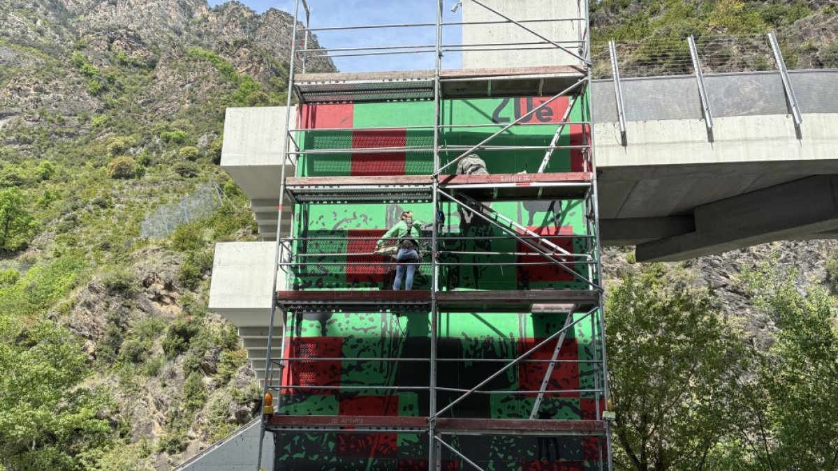 Mural de Naiara Galdós.