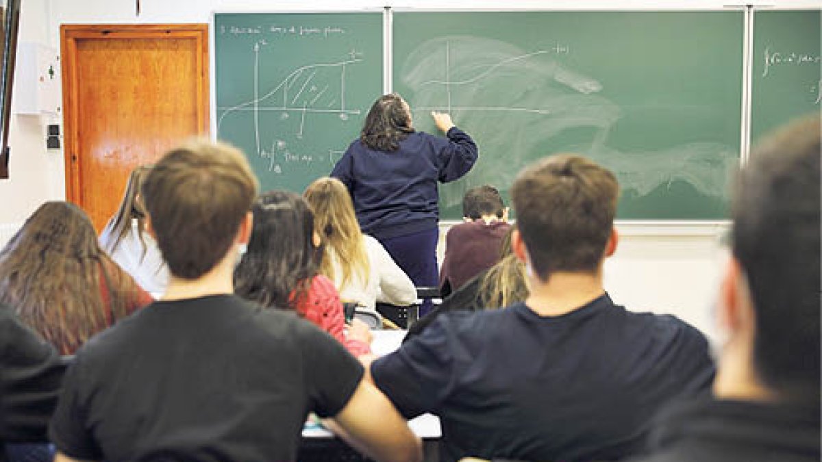 Una classe del col·legi Sant Ermengol.