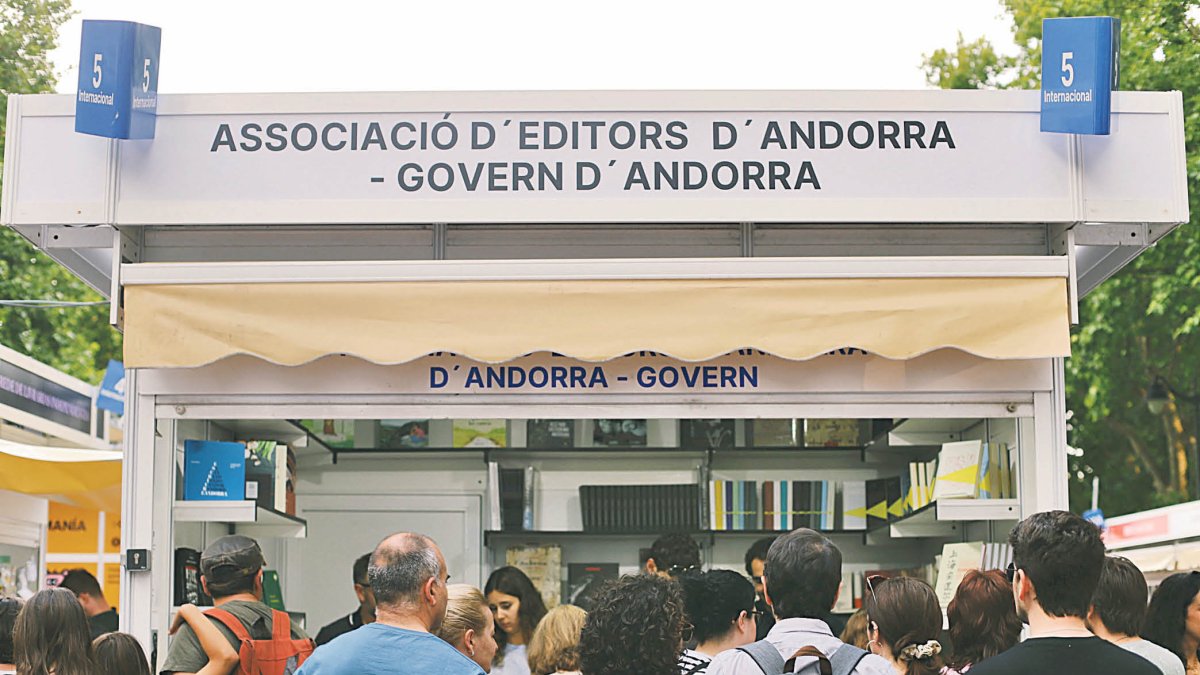 L’estand d’Andorra a la Feria del Libro de Madrid fa dos anys.