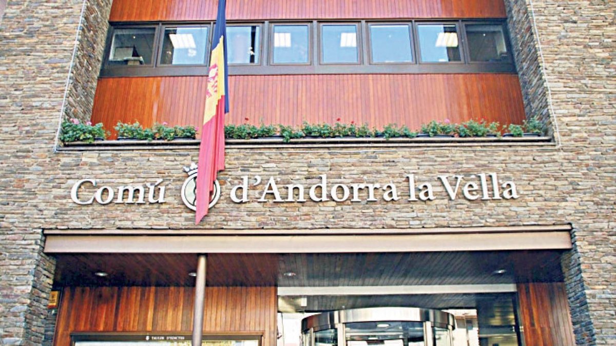La façana del comú d’Andorra la Vella.