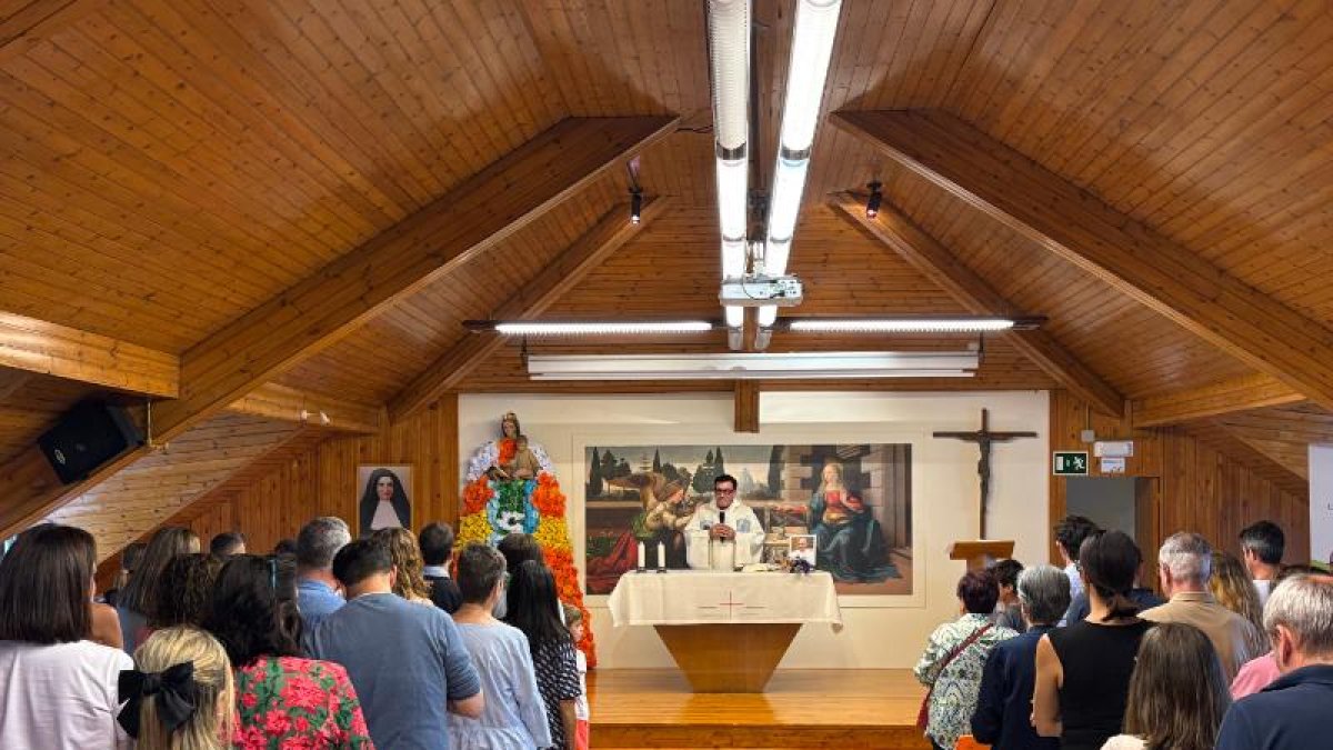 L'eucaristia que va servir per retre homenatge al papa Francesc.