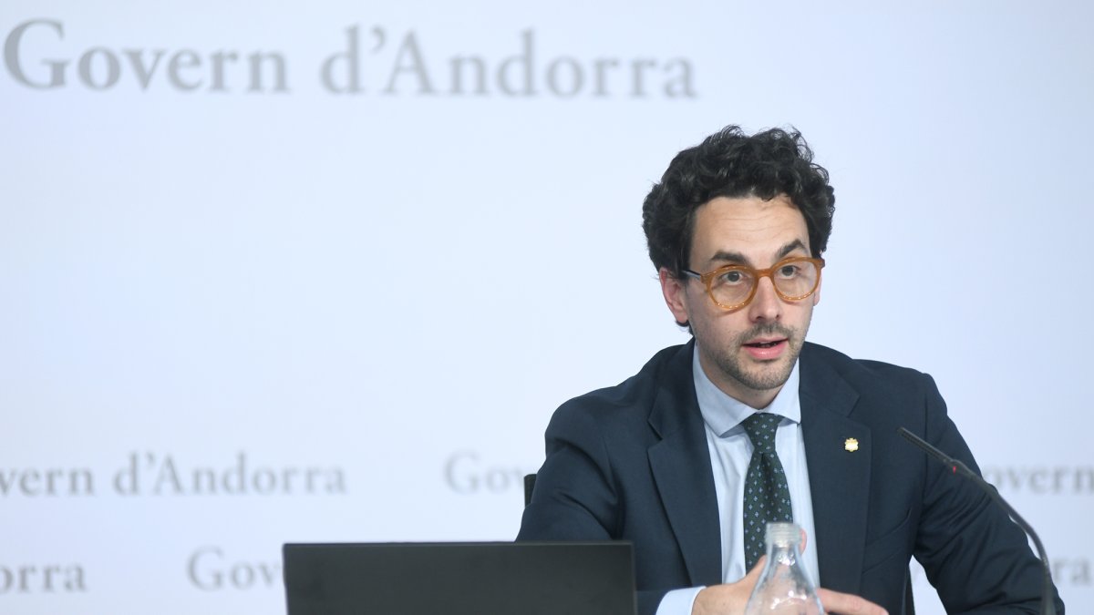 Guillem Casal durant la roda de premsa posterior al consell de ministres d'avui