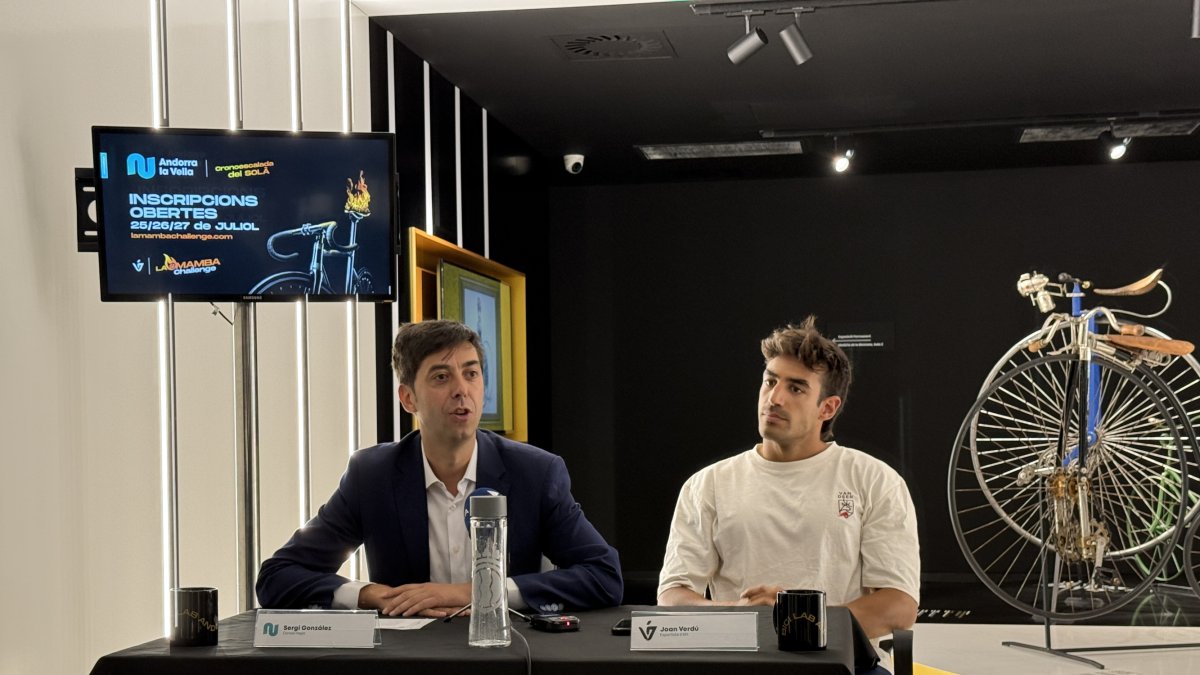 González i Verdú durant la presentació