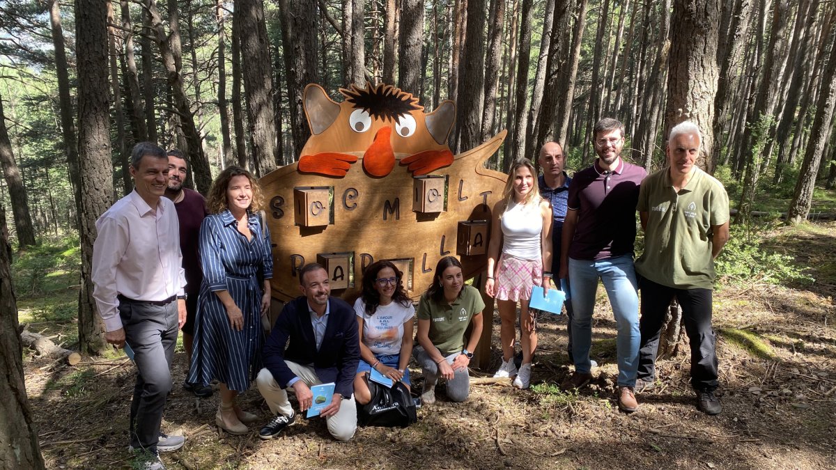 Foto de família dels encarregats de la creació de l'itinerari.