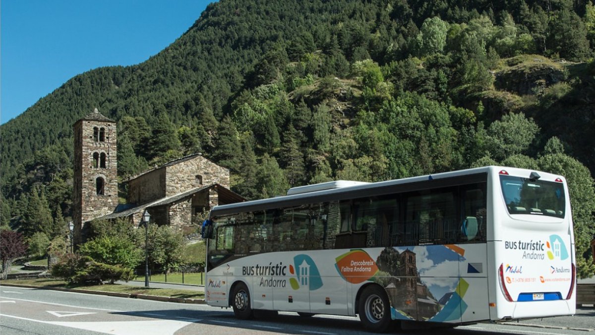El bus turístic d'Andorra