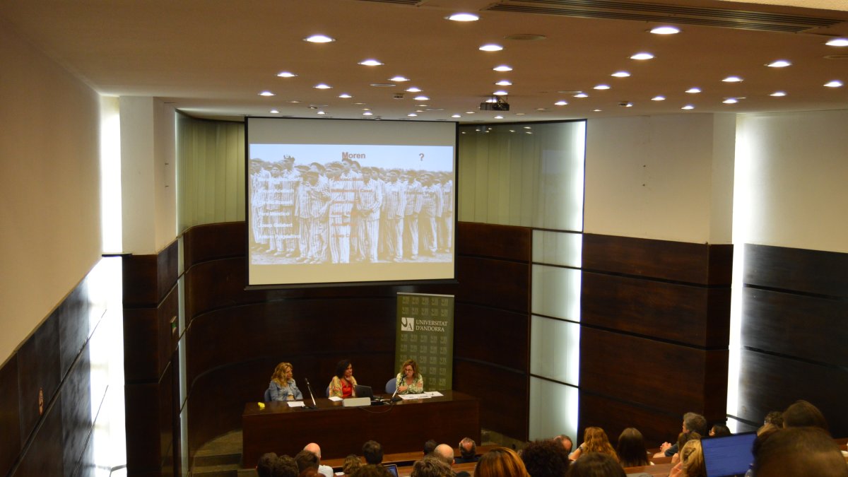 El XVII Seminari de recerca de l'UdA, celebrat aquest divendres a Prada Casadet