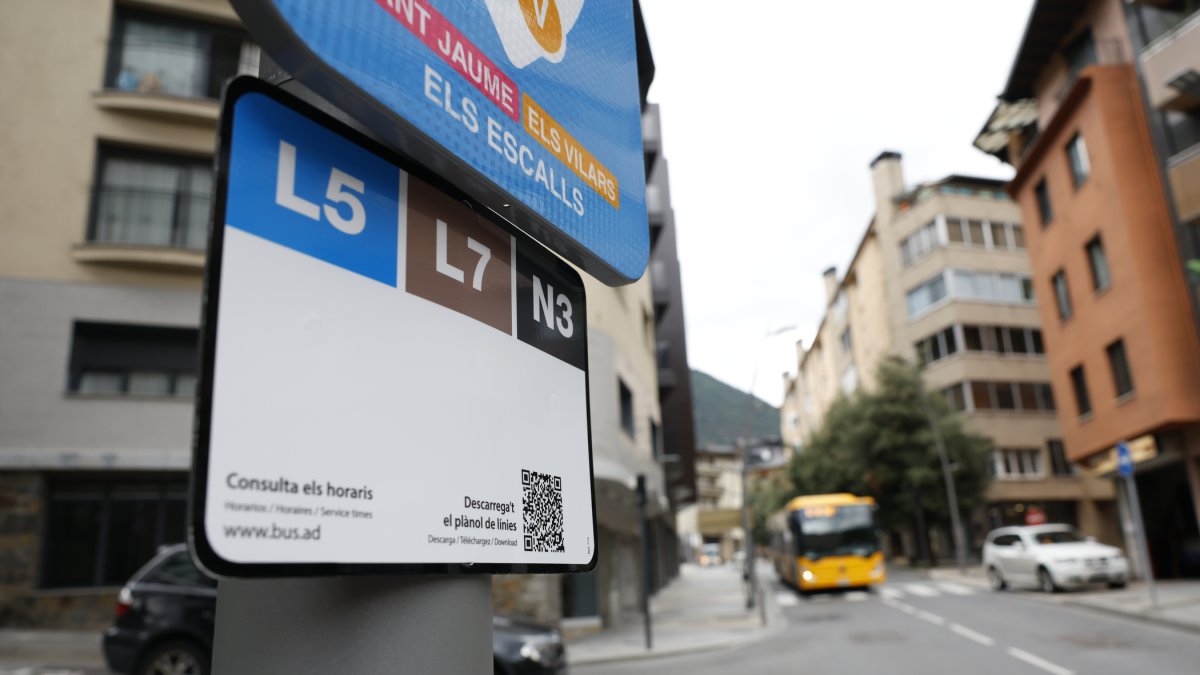 La parada de l’hospital que ha perdut la línia d’Ordino.