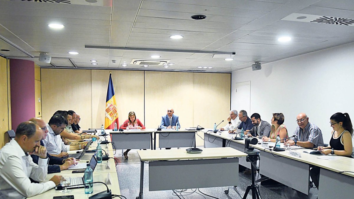 La reunió del consell de principi de mes.