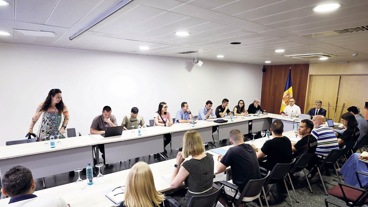 La darrera reunió entre el Govern i els sindicats.