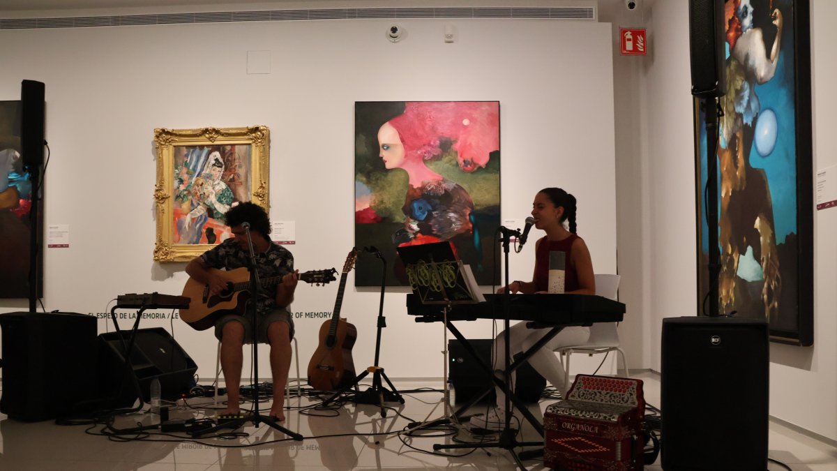 Eugènia Correia i Lluís Cartes durant el concert.