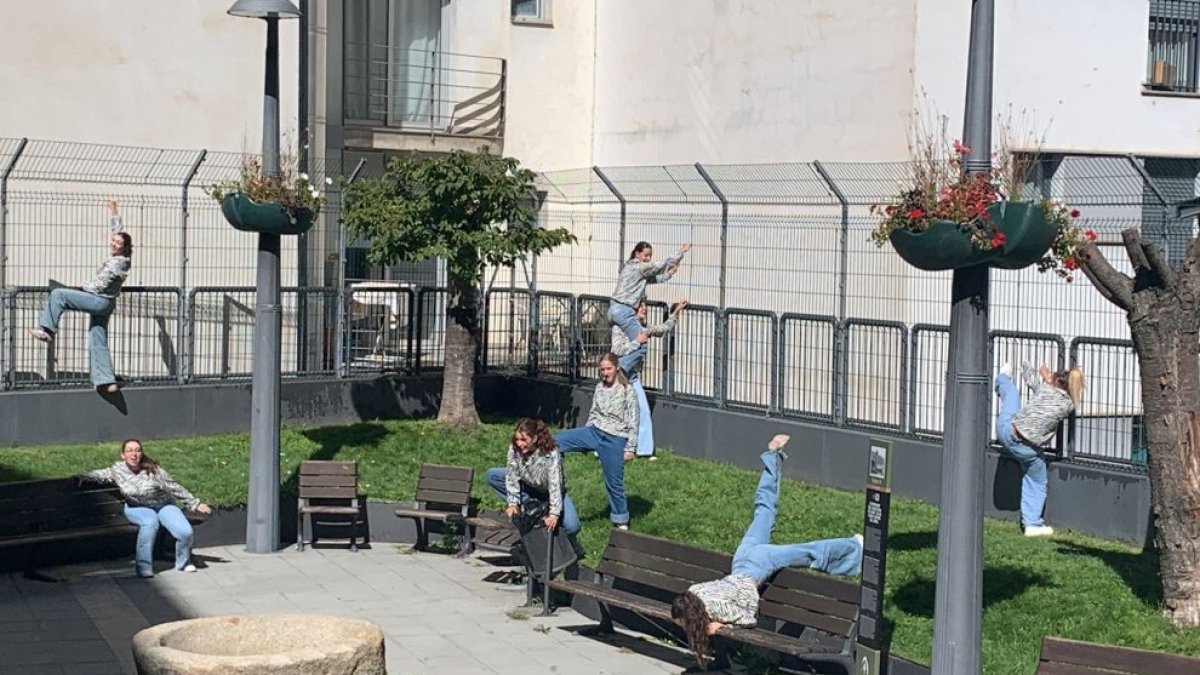 L’espectacle de dansa itinerant Pas a Pas.