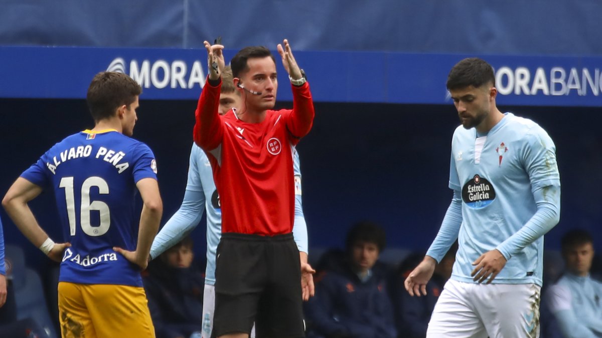 Álvaro Peña, en un duel amb l’FC Andorra.