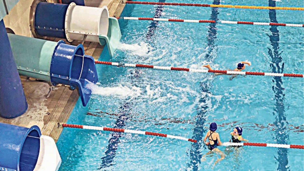 La piscina del Palau de Gel.
