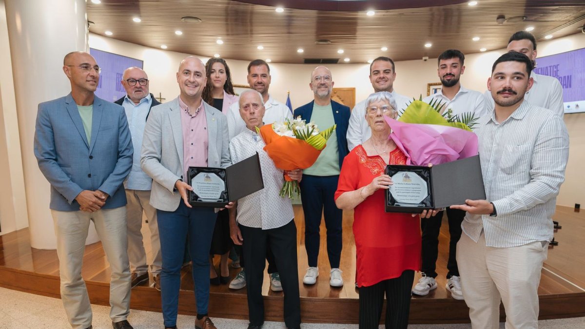 Homenatge a Maria Lobato i Francisco Rojas.