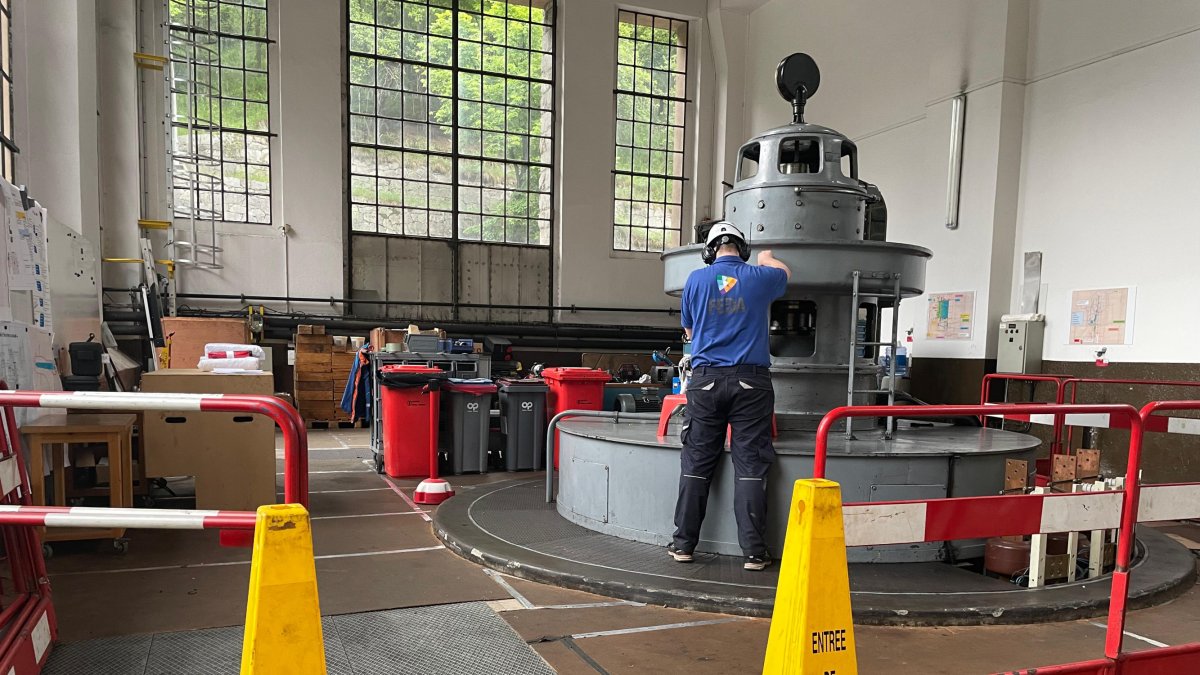 Treballs de manteniment del grup 1 de la central hidroelèctrica de FEDA