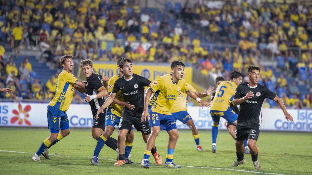 Els tricolors van obrir el curs amb un empat a Las Palmas.