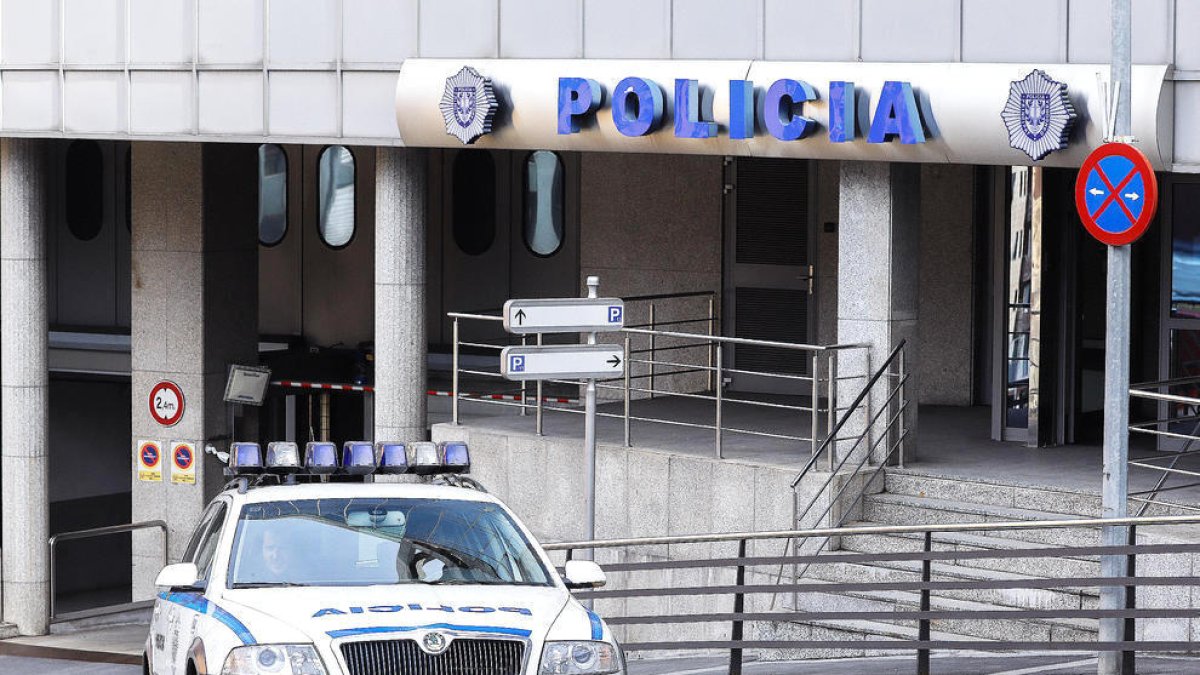 Un cotxe de la policia