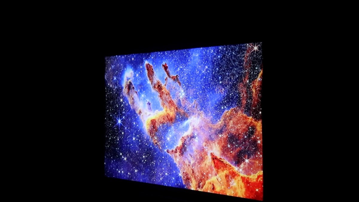 Una imatge de l’espai que es va projectar.
