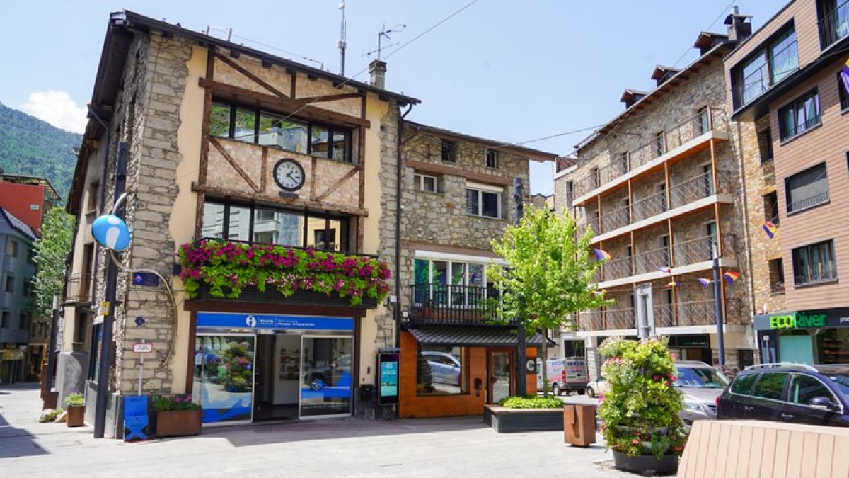 L’oficina de turisme d’Encamp.