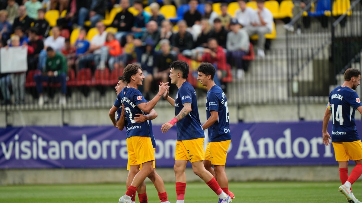 Celebració del primer gol de Minsu.